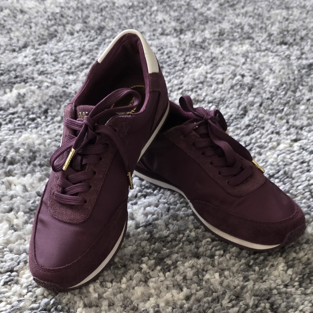 MICHAEL Michael Kors women's burgundy Sneakers, size 8M